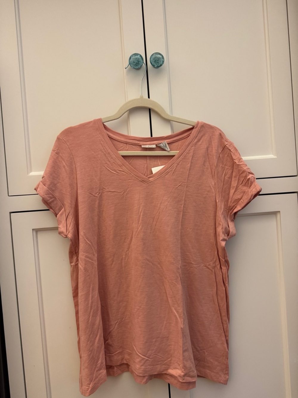 Max Studio Dusty Rose V-Neck Short Sleeve Tee